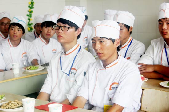 רע�����쵼������ѧ����