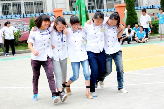 ��С��Ů�����ٶȽ������н�ƽ��