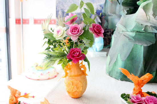 �����¶������ѧУѧ�������Ʒ����ƿ