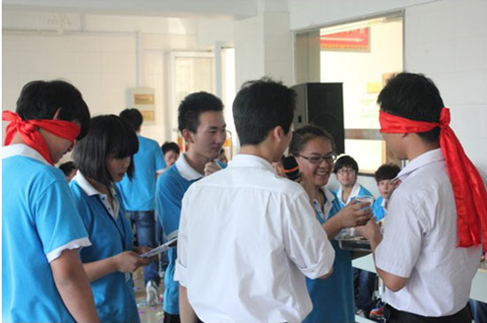 ������ʽ��ʦ��������Ϸ